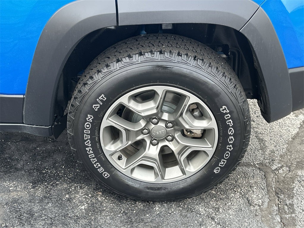 2022 Jeep Cherokee Trailhawk