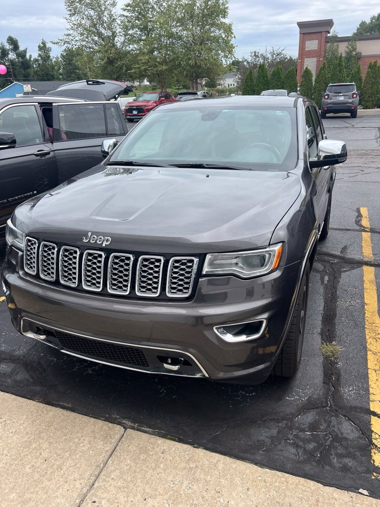 2020 Jeep Grand Cherokee Overland 5.7L V8