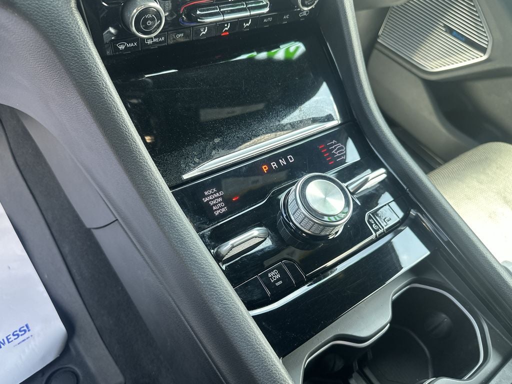 2024 Jeep Grand Cherokee Overland Luxury Group