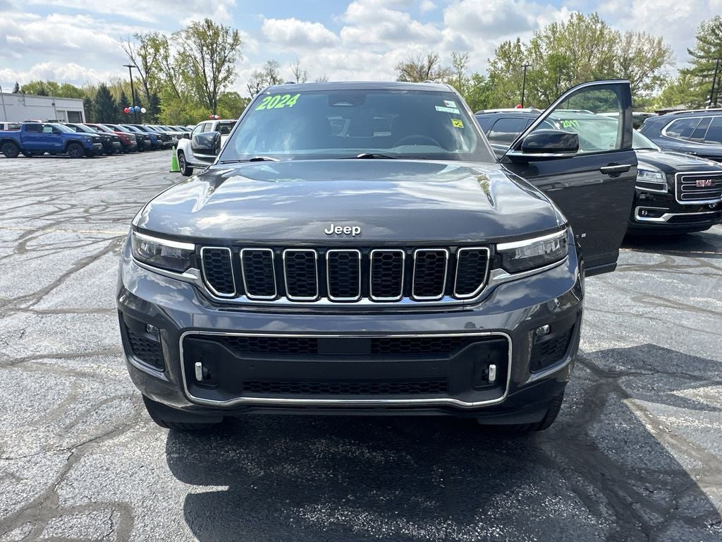 2024 Jeep Grand Cherokee Overland Luxury Group