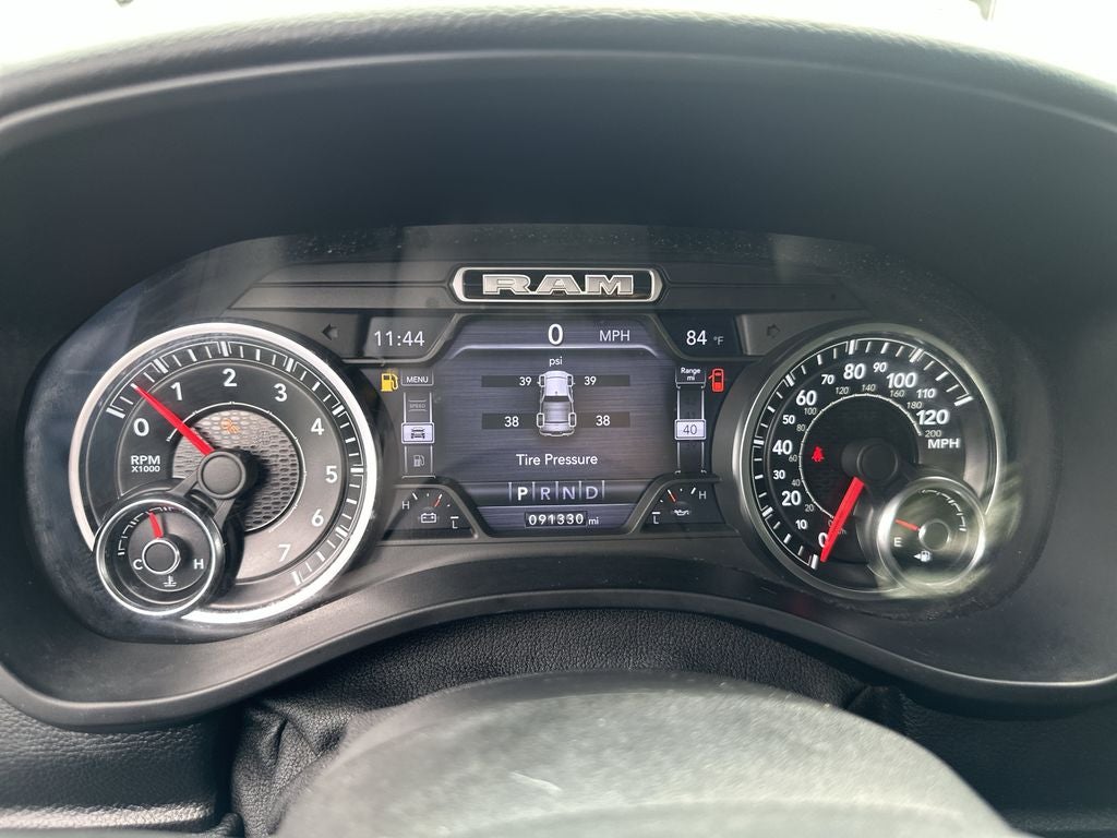 2019 RAM 1500 Big Horn/Lone Star Level 2 Black Appearance Package