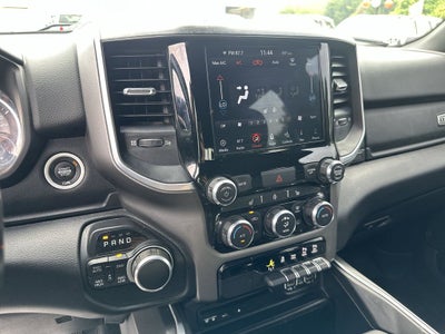 2019 RAM 1500 Big Horn/Lone Star Level 2 Black Appearance Package