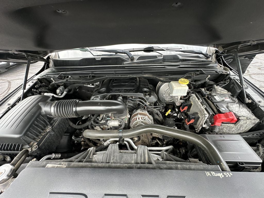 2019 RAM 1500 Big Horn/Lone Star Level 2 Black Appearance Package