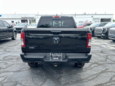 2019 RAM 1500 Big Horn/Lone Star Level 2 Black Appearance Package