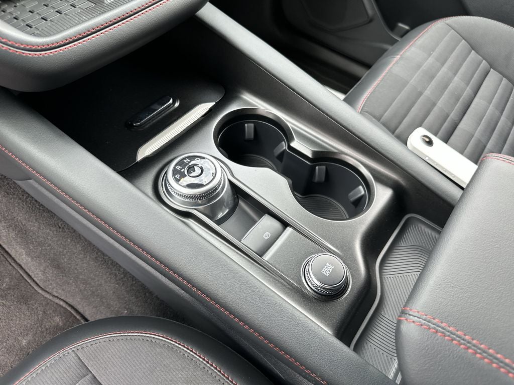 2025 Ford Explorer ST-Line Premium Street Pack