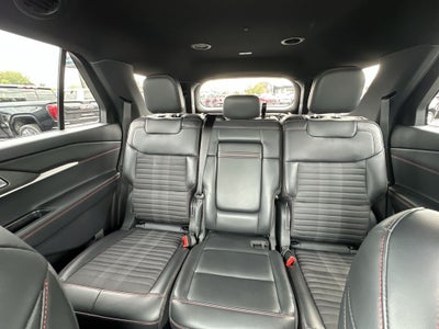 2025 Ford Explorer ST-Line Premium Street Pack