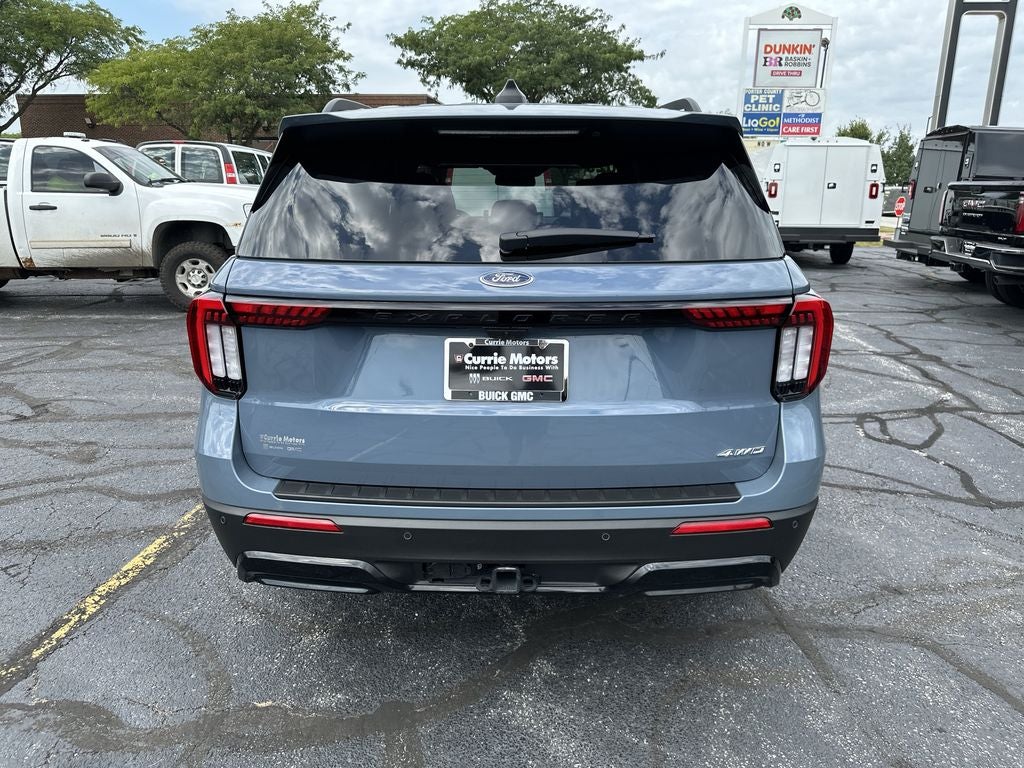 2025 Ford Explorer ST-Line Premium Street Pack