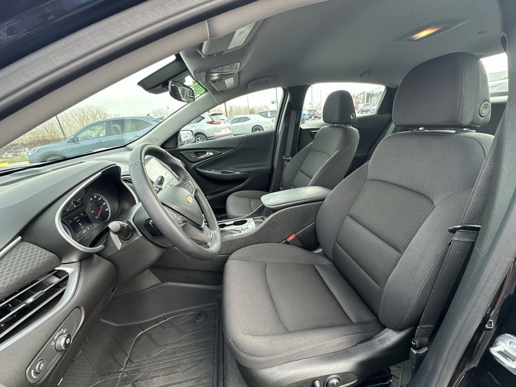 2025 Chevrolet Malibu RS