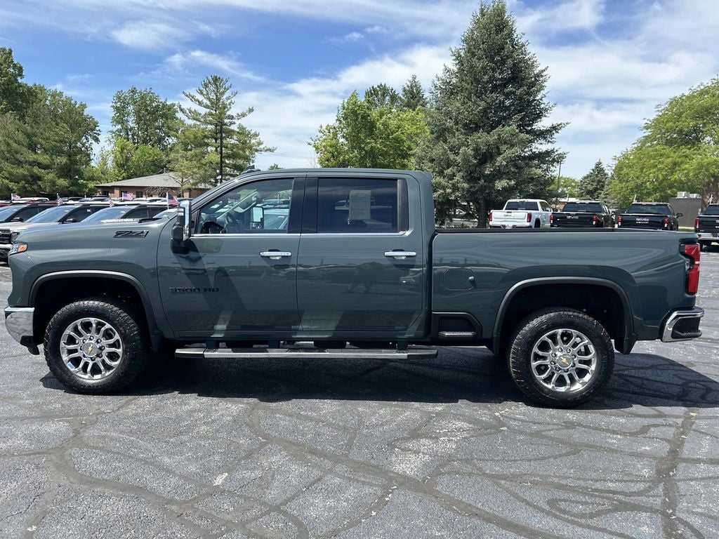2025 Chevrolet Silverado 3500HD LTZ Premium