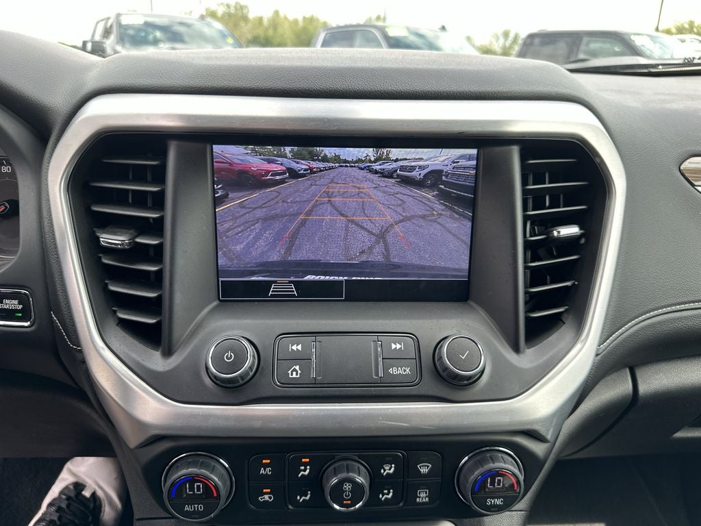 2023 GMC Acadia SLE