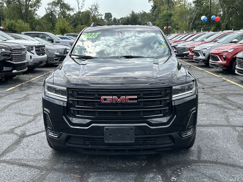 2023 GMC Acadia SLE