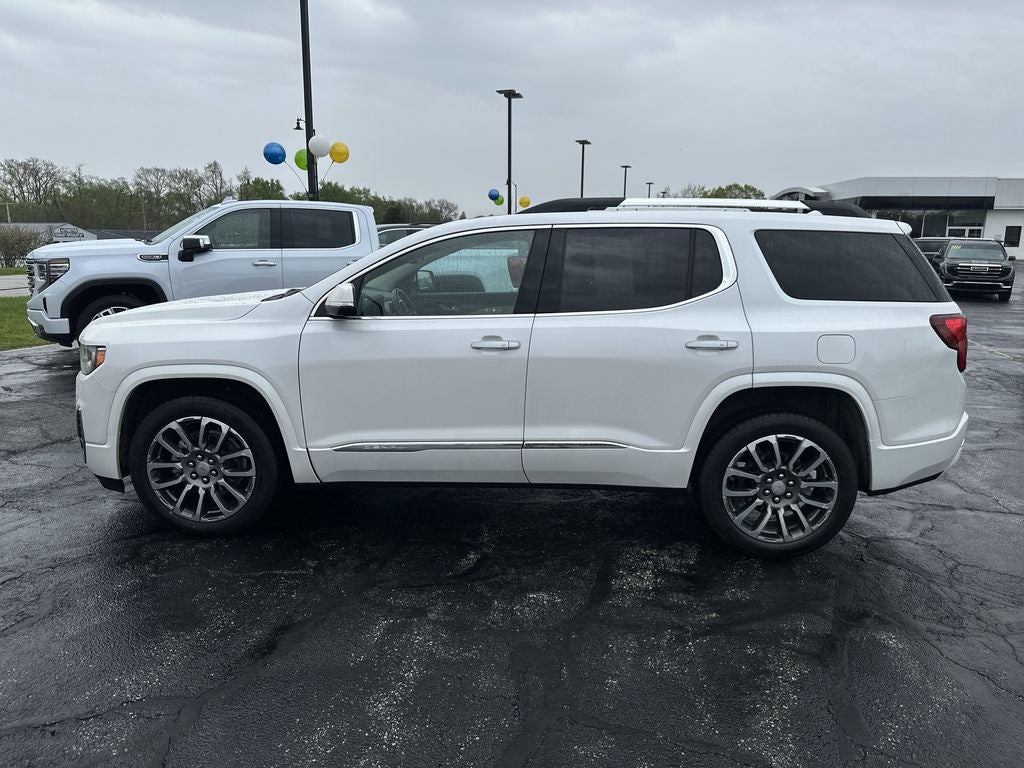 2022 GMC Acadia Denali