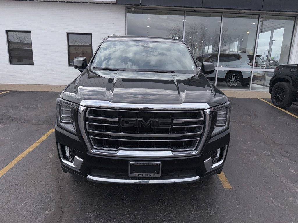 2022 GMC Yukon XL SLT