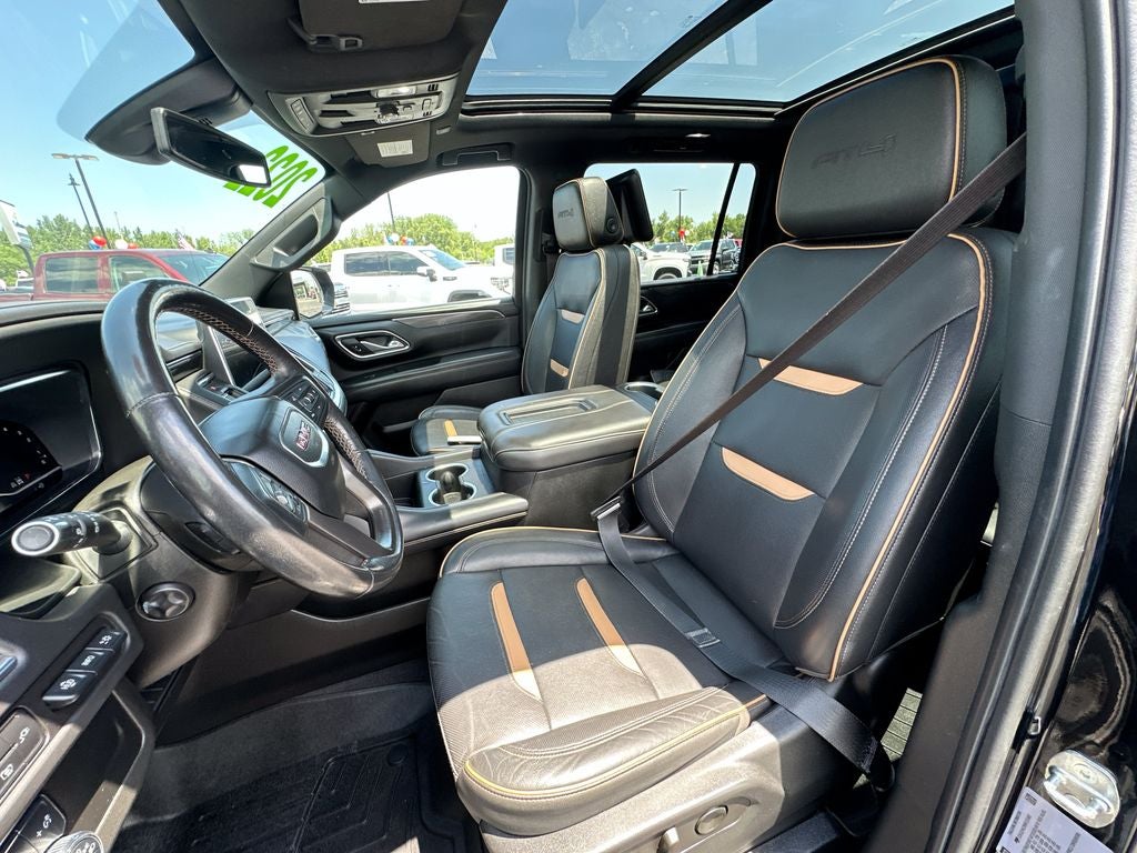 2022 GMC Yukon XL AT4