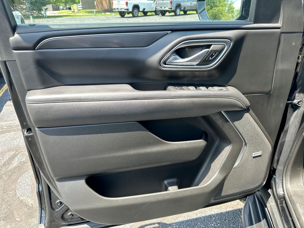 2022 GMC Yukon XL AT4