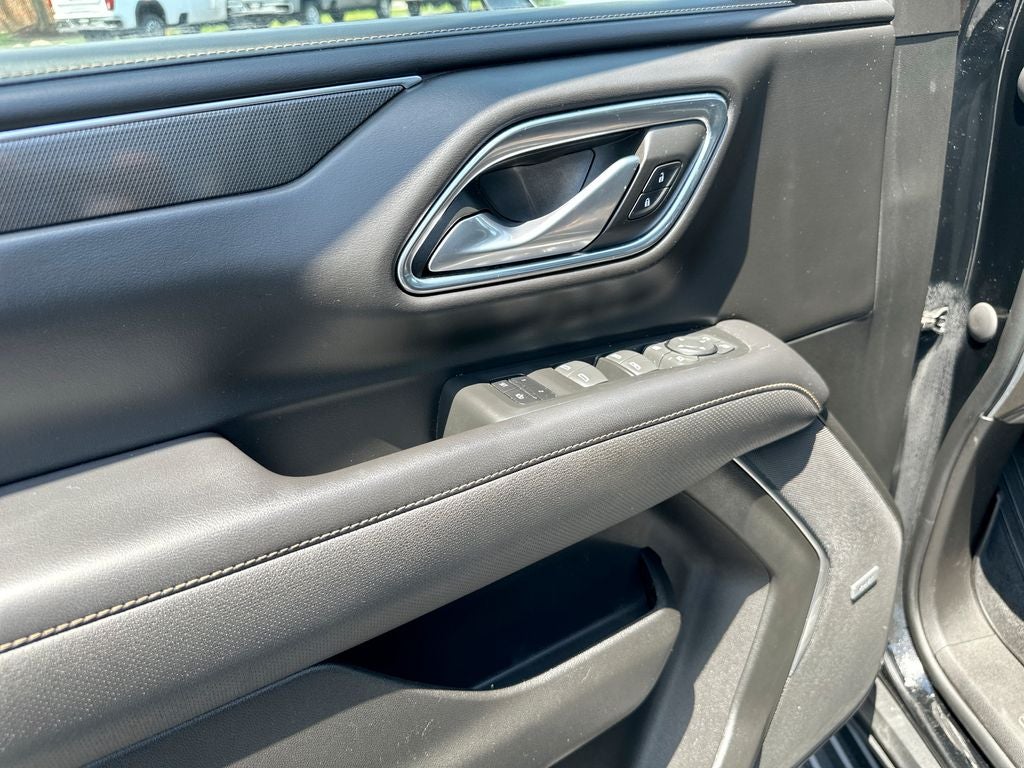 2022 GMC Yukon XL AT4