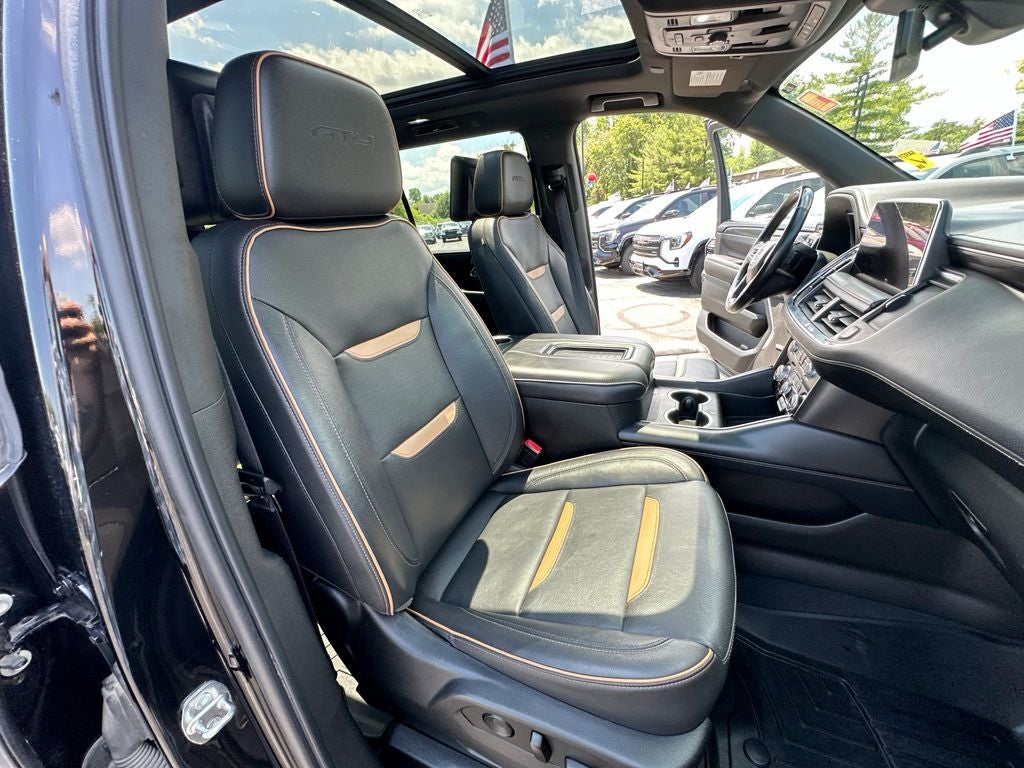 2022 GMC Yukon XL AT4
