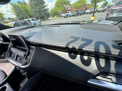 2022 GMC Yukon XL AT4