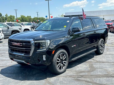 2022 GMC Yukon XL AT4