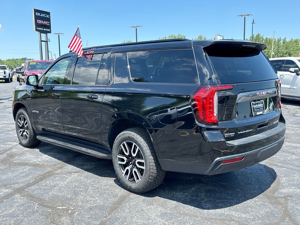 2022 GMC Yukon XL AT4