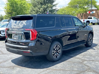 2022 GMC Yukon XL AT4