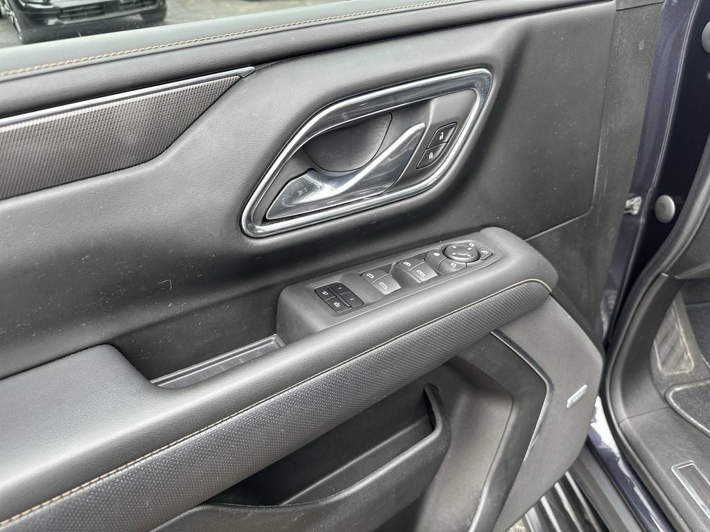 2023 GMC Yukon XL AT4