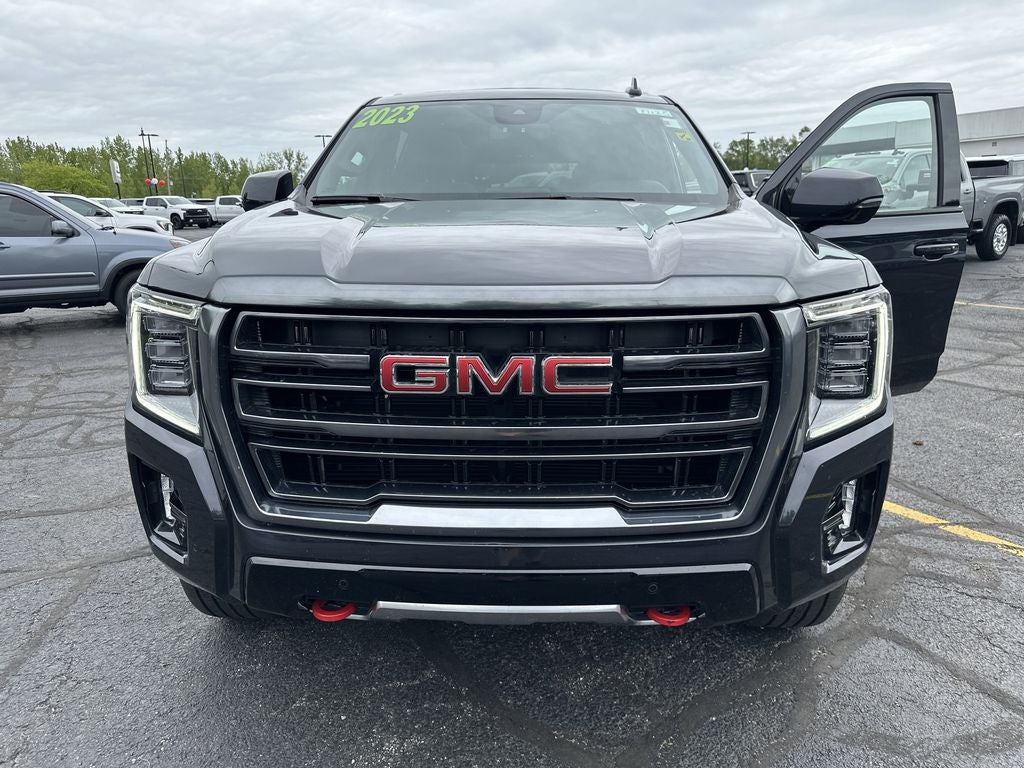 2023 GMC Yukon XL AT4