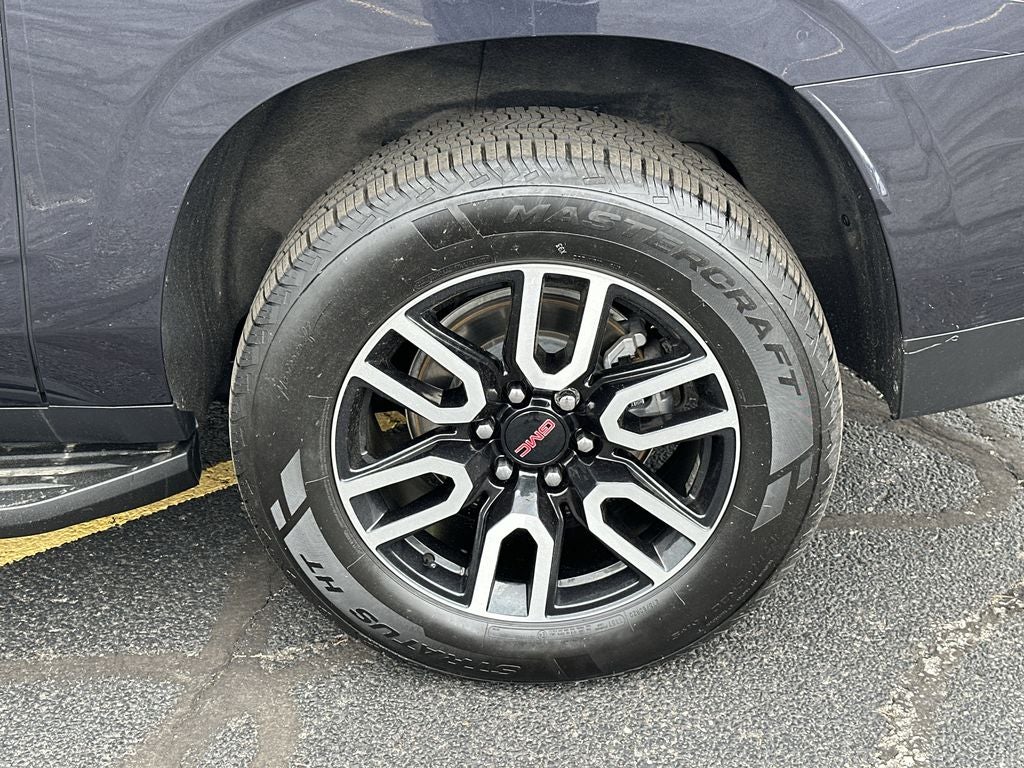 2023 GMC Yukon XL AT4