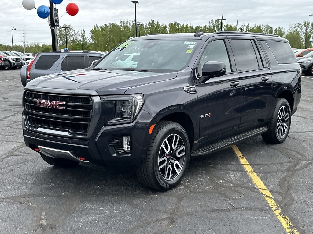 2023 GMC Yukon XL AT4