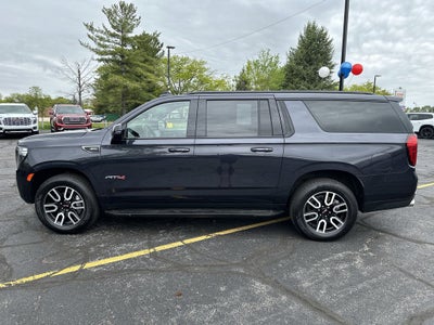 2023 GMC Yukon XL AT4