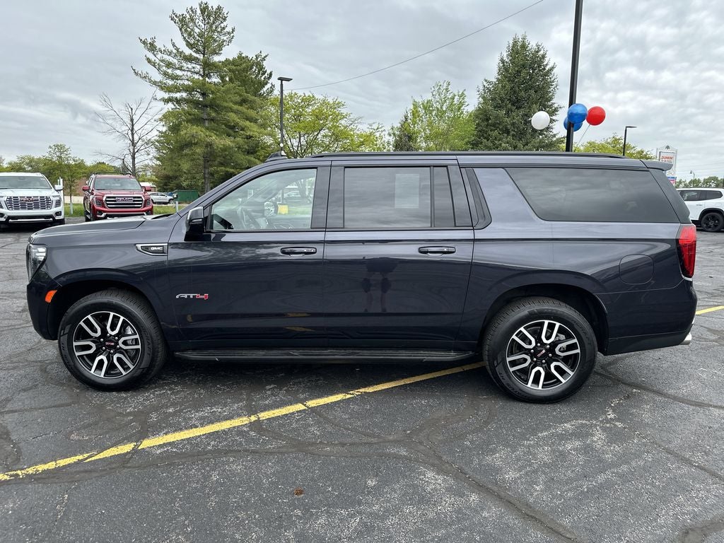 2023 GMC Yukon XL AT4