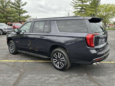 2023 GMC Yukon XL AT4