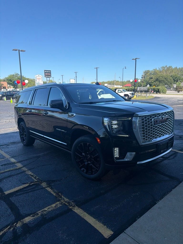 2022 GMC Yukon XL Denali