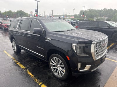 2022 GMC Yukon XL Denali