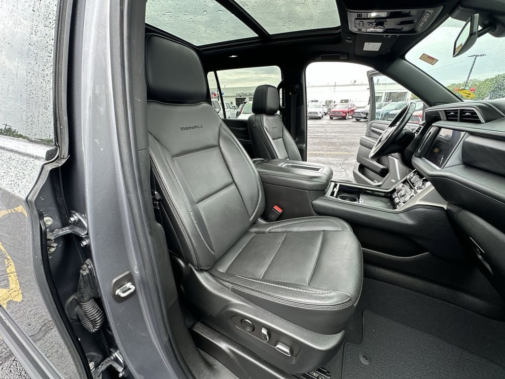 2022 GMC Yukon XL Denali