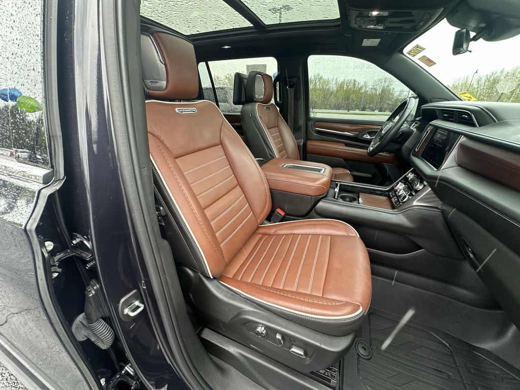 2023 GMC Yukon XL Denali Ultimate