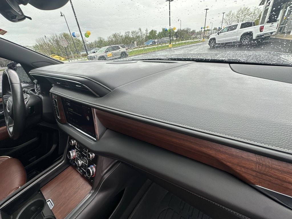 2023 GMC Yukon XL Denali Ultimate