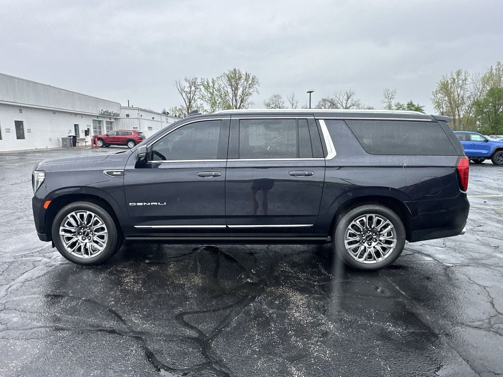 2023 GMC Yukon XL Denali Ultimate