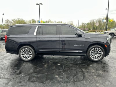 2023 GMC Yukon XL Denali Ultimate