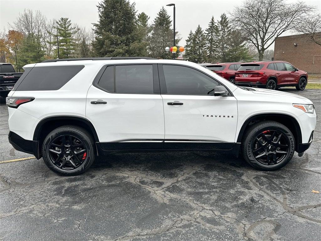 2021 Chevrolet Traverse Premier Redline Edition