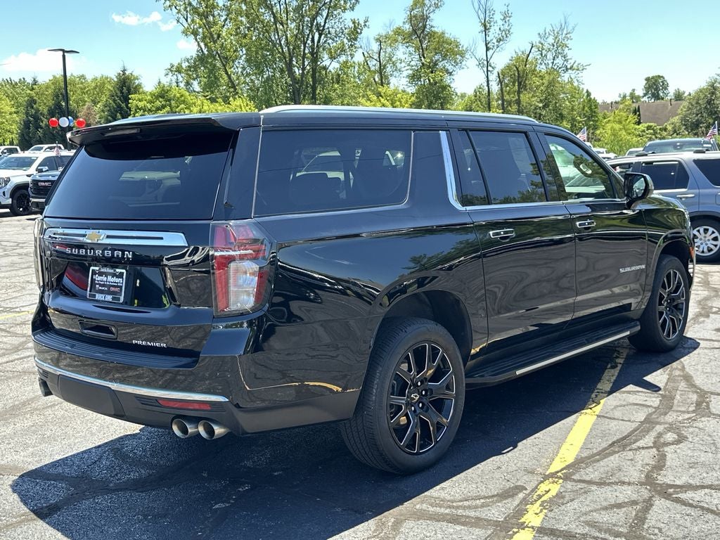 2023 Chevrolet Suburban Premier