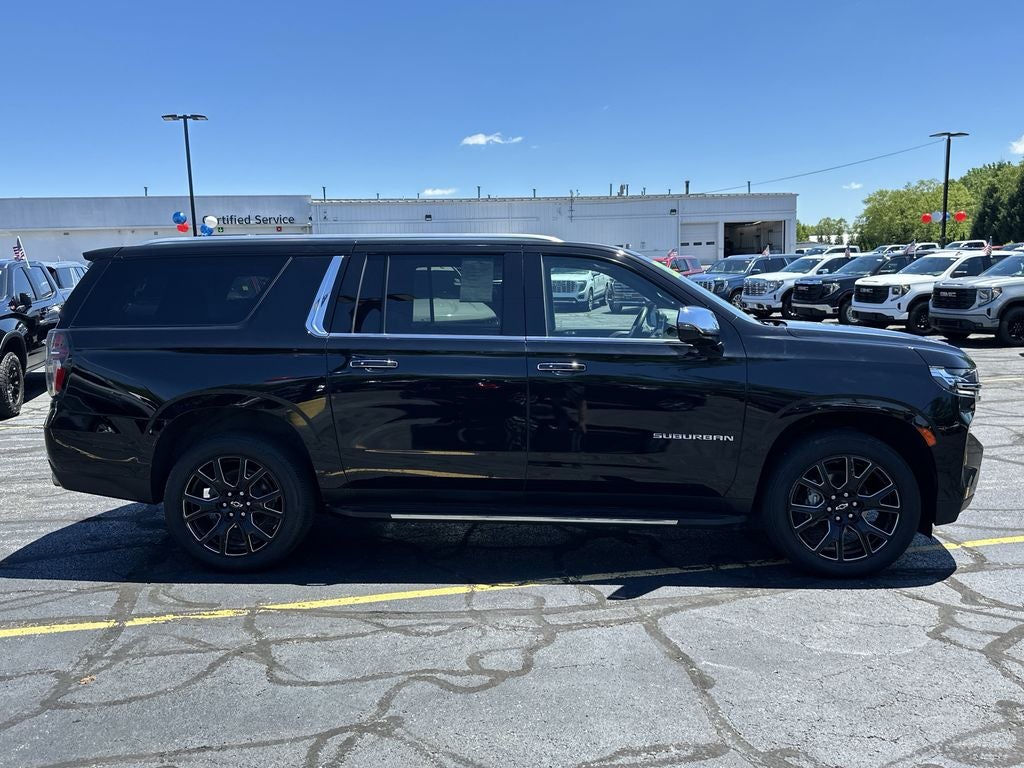 2023 Chevrolet Suburban Premier