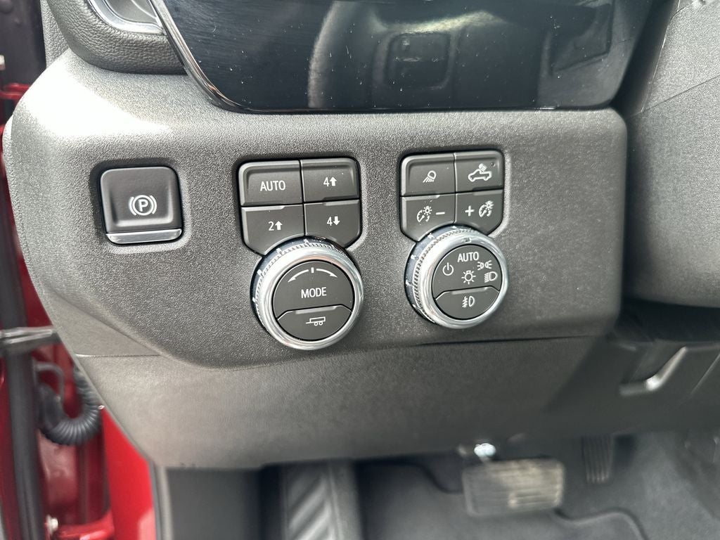 2026 GMC Sierra 2500HD SLT Premium Package