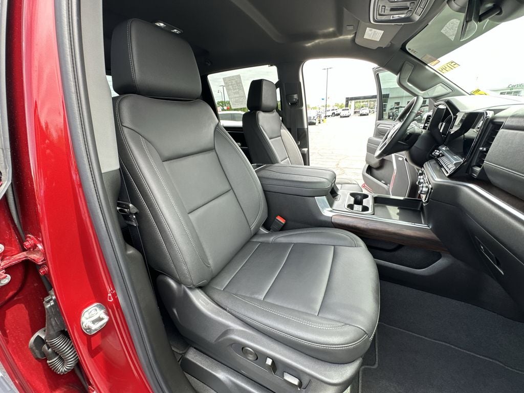 2026 GMC Sierra 2500HD SLT Premium Package