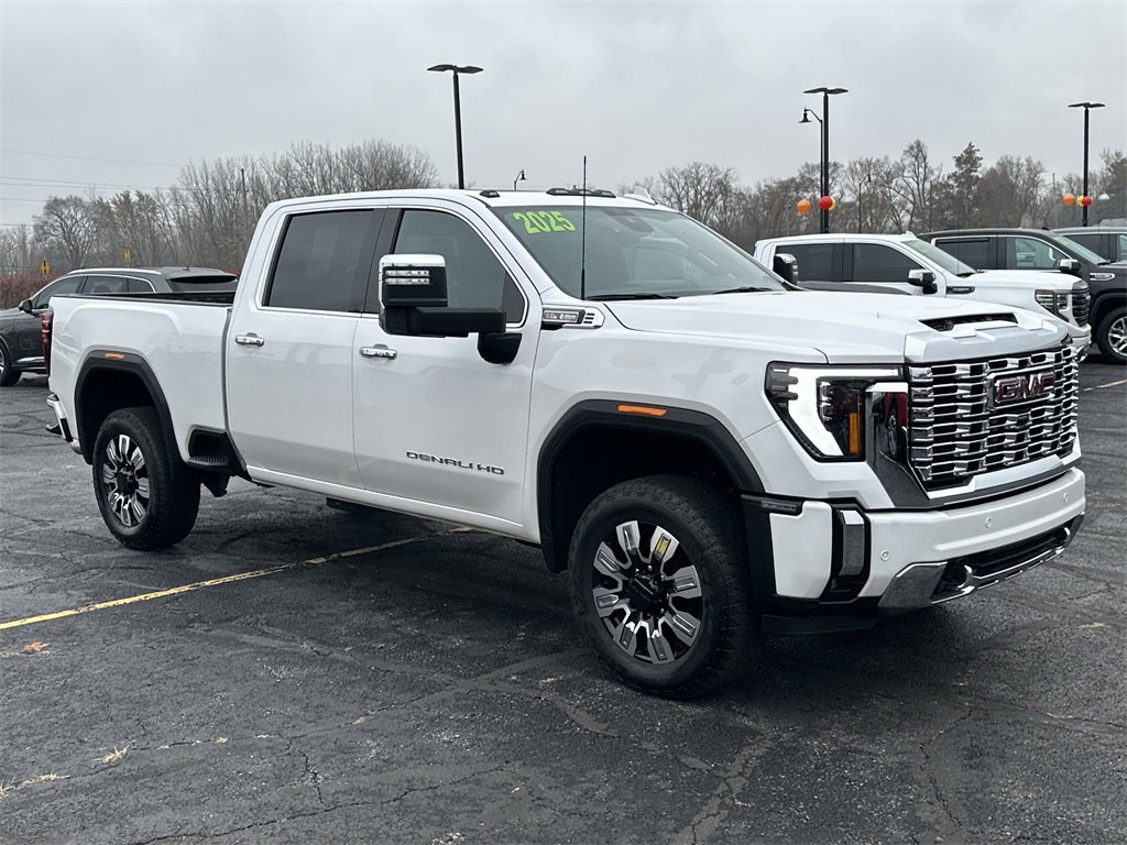 2025 GMC Sierra 2500HD Denali Reserve