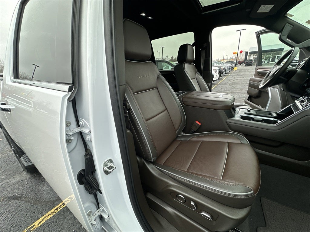 2025 GMC Sierra 2500HD Denali Reserve