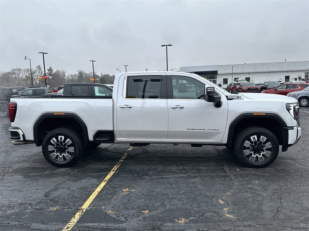2025 GMC Sierra 2500HD Denali Reserve