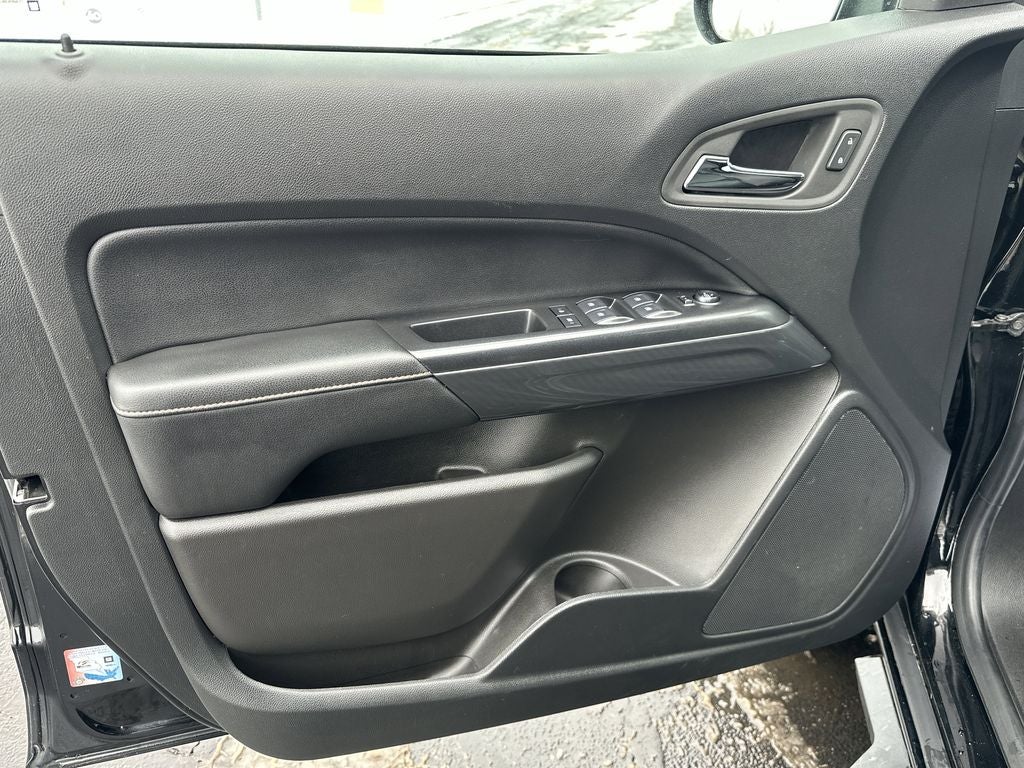 2022 GMC Canyon AT4 w/Leather