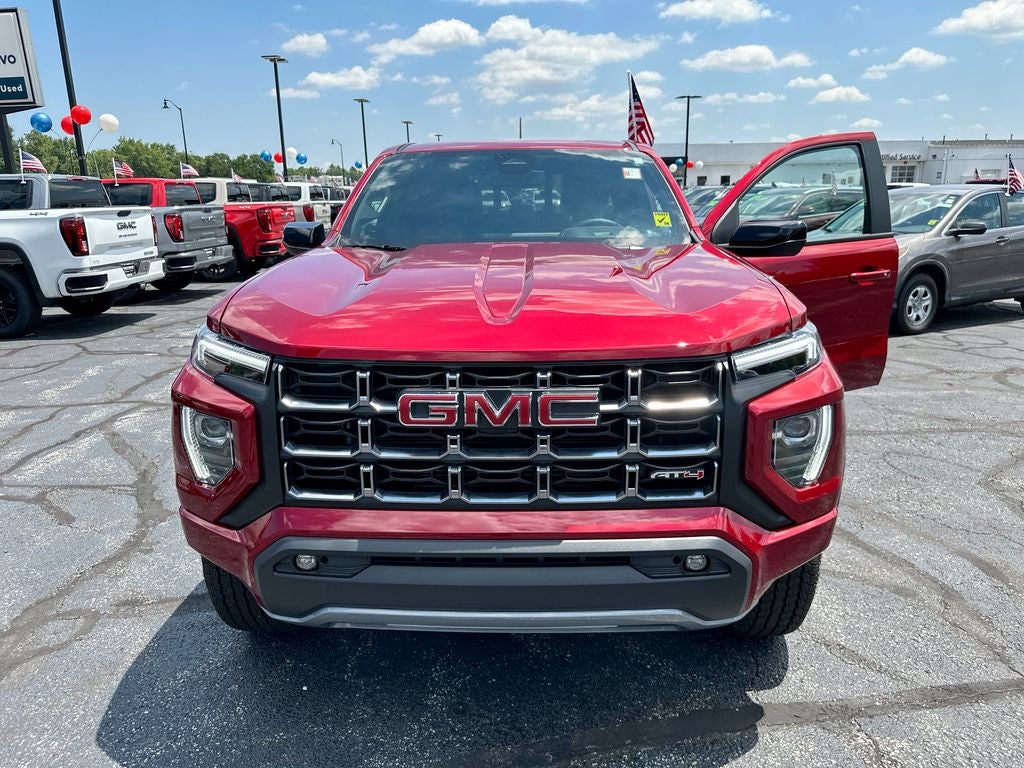 2025 GMC Canyon AT4
