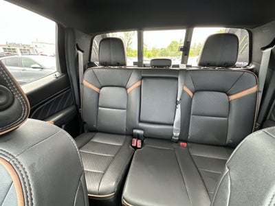 2025 GMC Canyon AT4 Nightfall Edition
